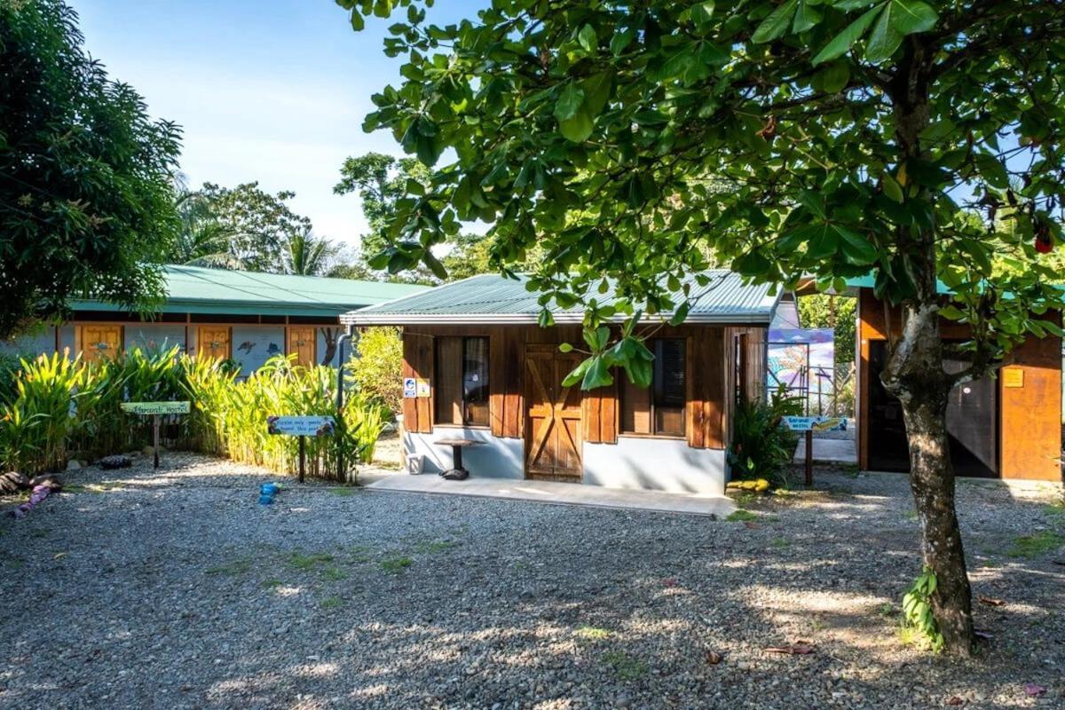 Karandi Hostel Uvita Luaran gambar