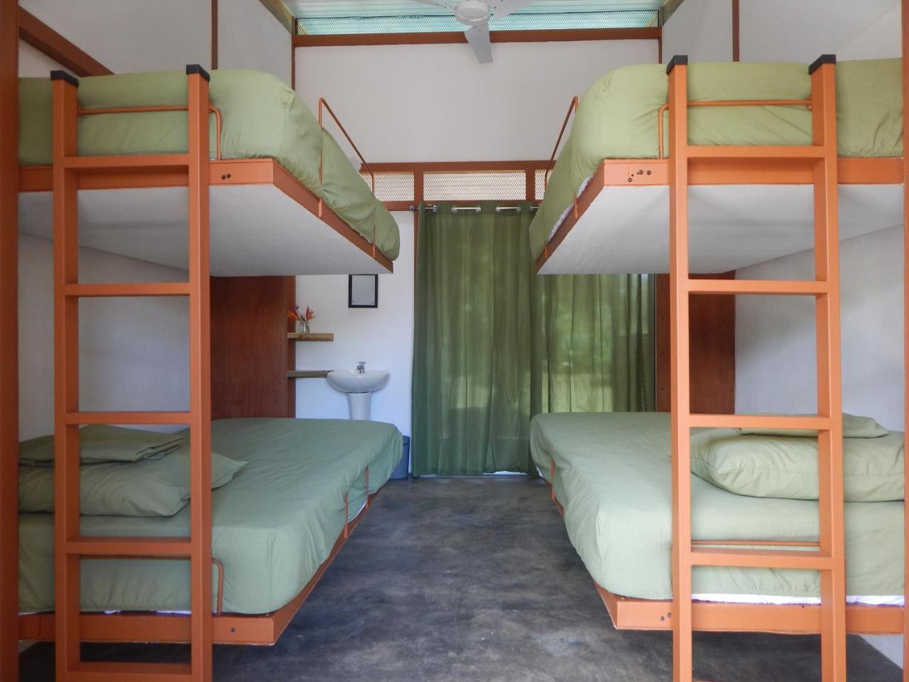 Karandi Hostel Uvita Luaran gambar