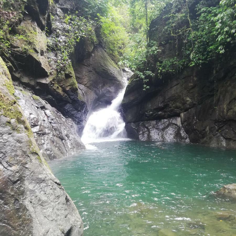 Karandi Hostel Uvita Luaran gambar